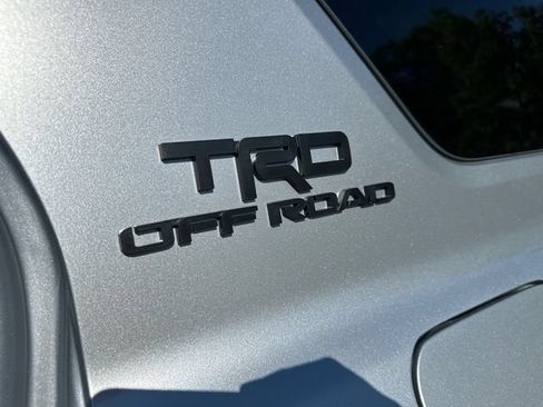 New 2026 Toyota 4Runner TRD Off-Road Premium AWD/4WD image 15