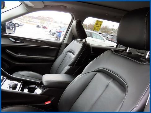 Used 2023 Jeep Grand Cherokee L Limited AWD/4WD image 15