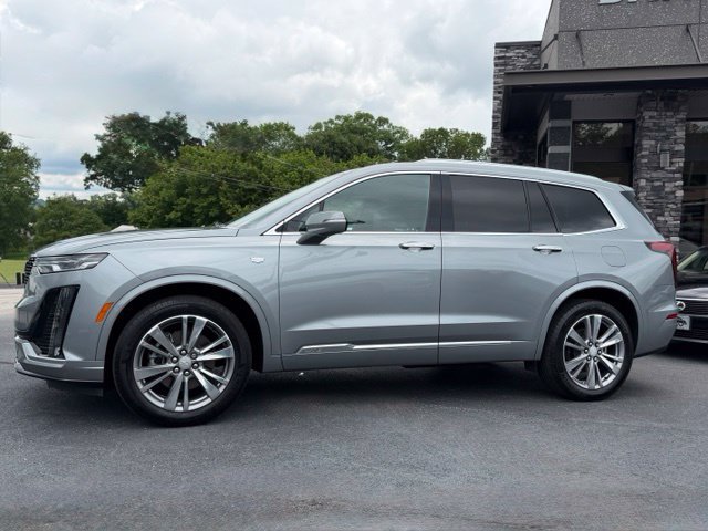 Used 2024 Cadillac XT6 Premium Luxury w/ LPO, Floor Liner Package AWD/4WD image 6