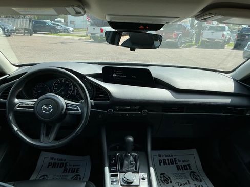 Used 2023 MAZDA MAZDA3 s image 10