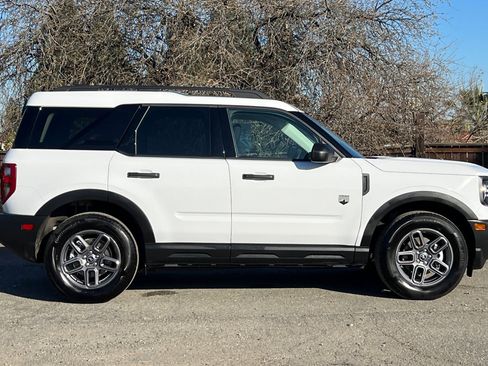 Used 2025 Ford Bronco Sport Big Bend w/ Convenience Package image 3