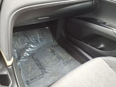 Certified 2025 Toyota Camry LE image 28