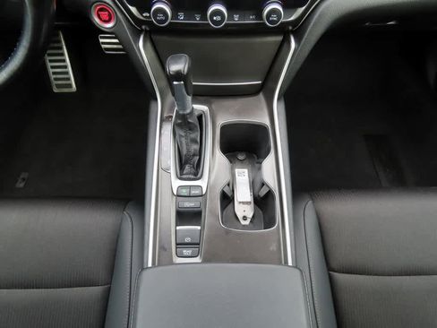 Certified 2022 Honda Accord Sport image 33