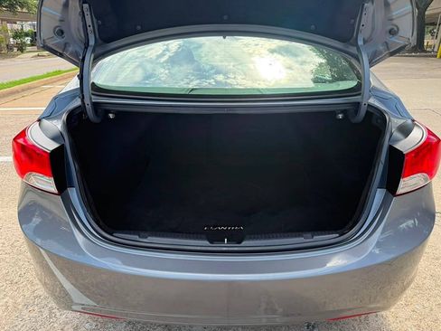 Used 2013 Hyundai Elantra GLS w/ Preferred Pkg FWD image 25