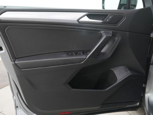 Used 2022 Volkswagen Tiguan S AWD/4WD image 20