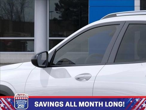 New 2026 Chevrolet Trax ACTIV w/ Sunroof Package FWD image 12