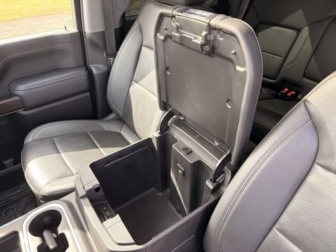 Used 2022 GMC Sierra 2500 SLT w/ SLT Convenience Package image 36