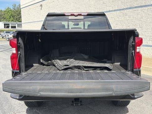 Used 2023 Chevrolet Silverado 1500 ZR2 w/ Technology Package AWD/4WD image 18