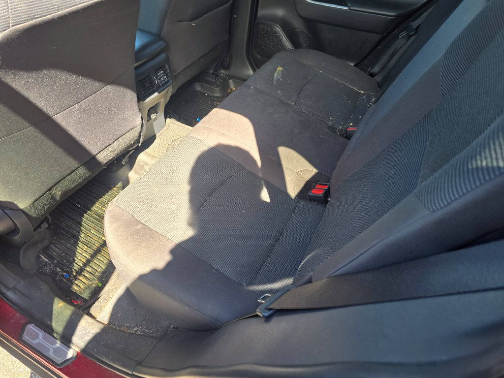 Used 2024 Toyota RAV4 LE AWD/4WD image 11