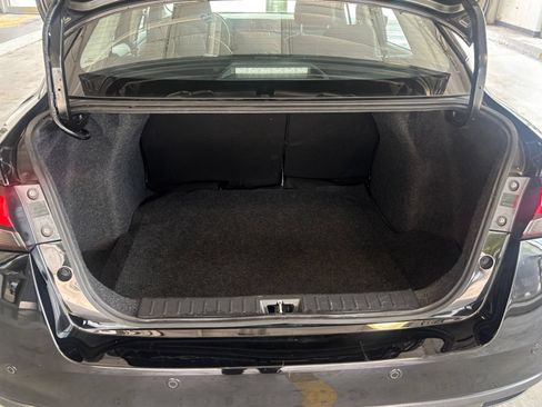 Used 2025 Nissan Versa SV FWD image 30