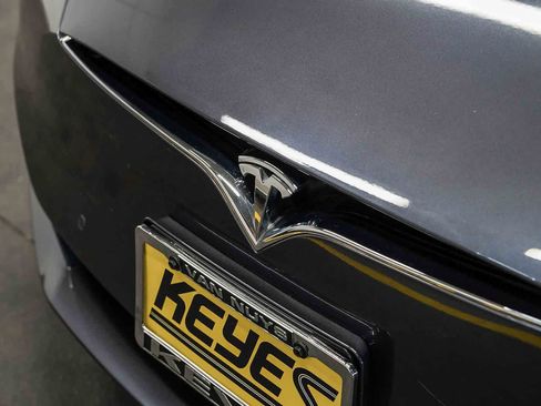 Used 2019 Tesla Model S 100D AWD/4WD image 8