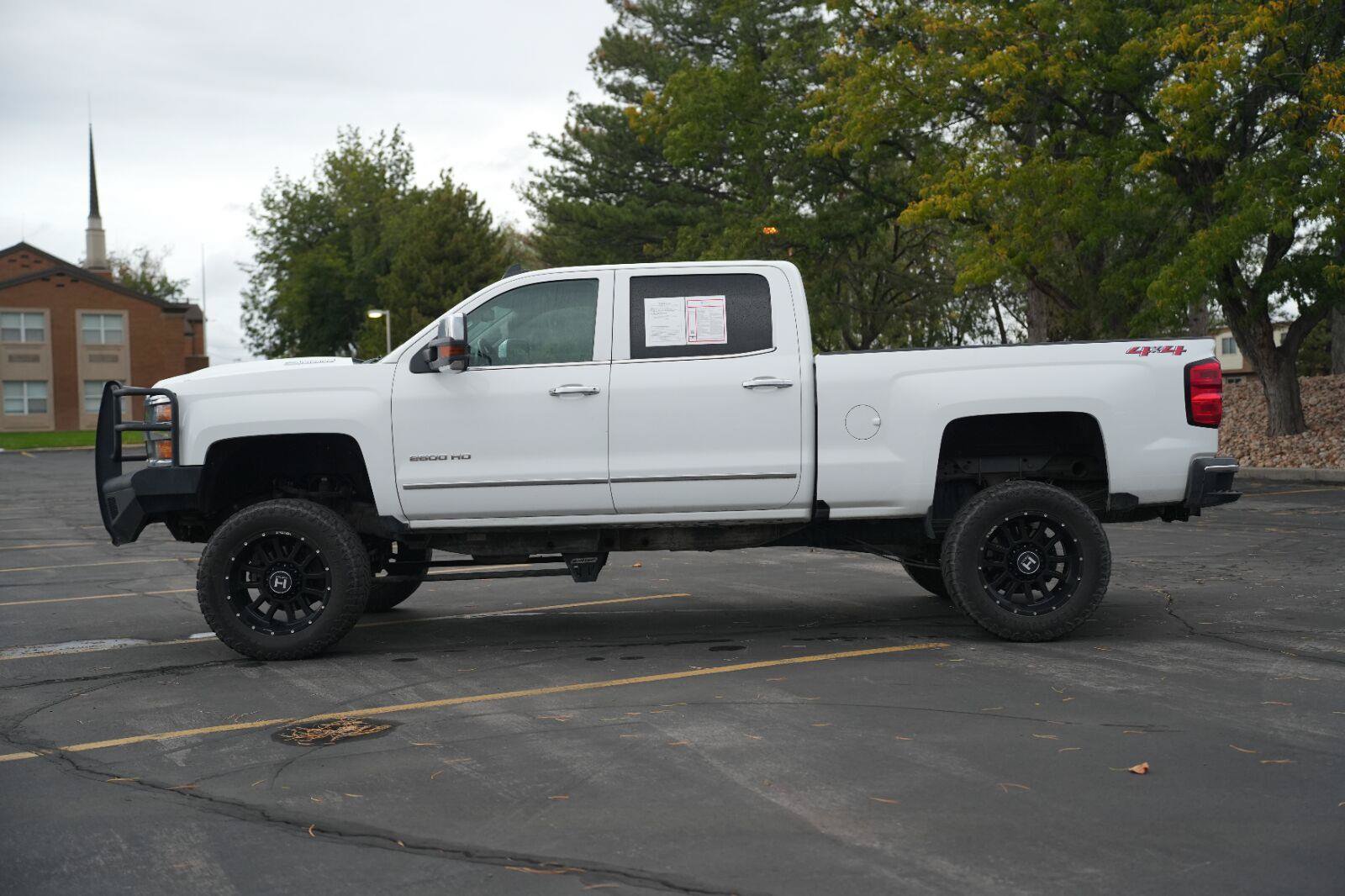 Used 2019 Chevrolet Silverado 2500 LTZ w/ Duramax Plus Package AWD/4WD image 2