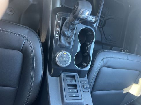 New 2025 Ford Bronco Big Bend image 22