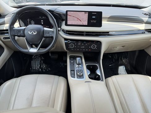 Used 2023 INFINITI QX60 Luxe w/ Cargo Package FWD image 2