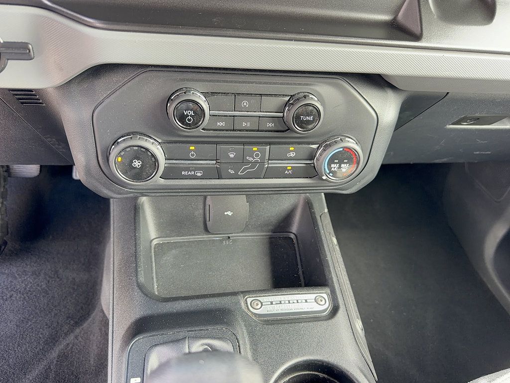 Used 2021 Ford Bronco 2-Door AWD/4WD image 21