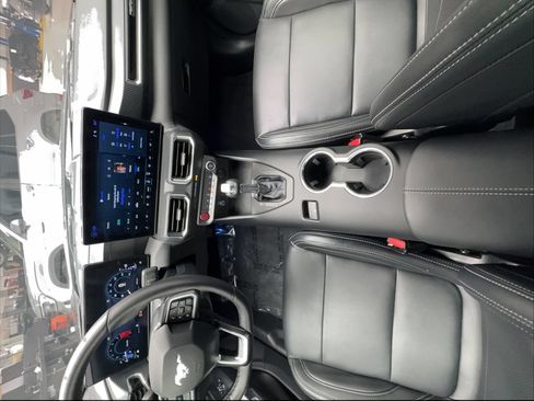 Used 2026 Ford Mustang Premium RWD image 35