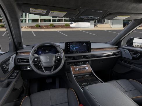 New 2026 Lincoln Aviator Black Label w/ Dynamic Handling Package AWD/4WD image 9