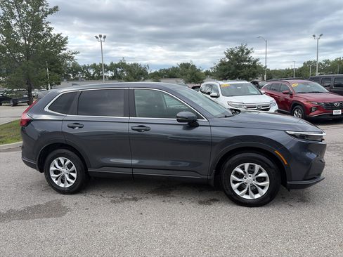Used 2026 Honda CR-V LX image 4