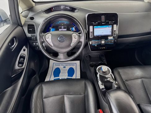Used 2014 Nissan Leaf SL w/ Premium Package FWD image 28