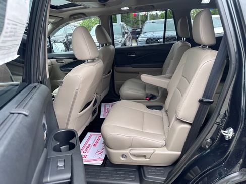 Used 2020 Honda Pilot Elite image 9