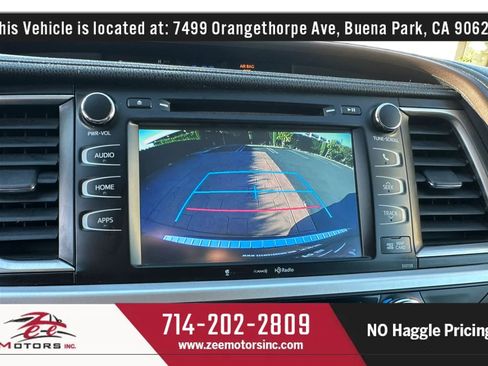 Used 2016 Toyota Highlander XLE AWD/4WD image 44
