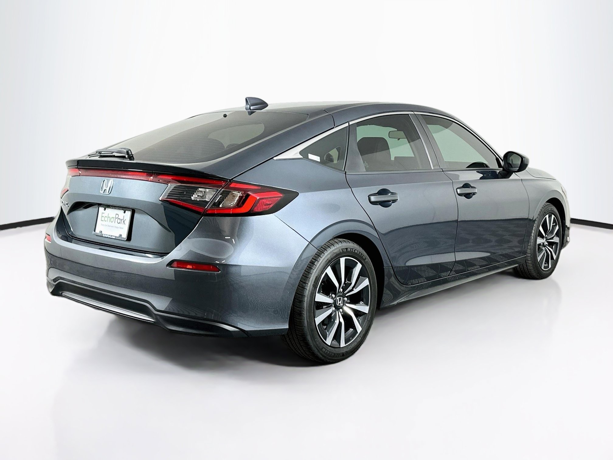 Used 2024 Honda Civic EX-L image 9
