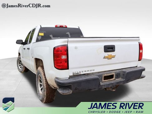 Used 2014 Chevrolet Silverado 1500 W/T w/ Trailering Package AWD/4WD image 4