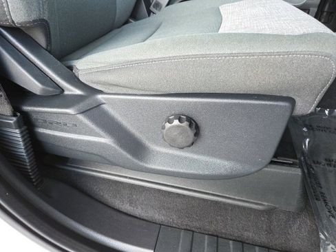 Used 2023 Ford F150 XLT w/ Trailer Tow Package image 45