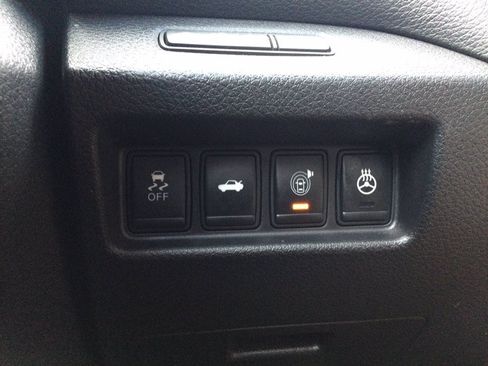 Used 2015 Nissan Altima 3.5 SL FWD image 37