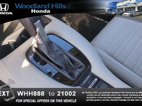 Used 2023 Honda HR-V LX image 17