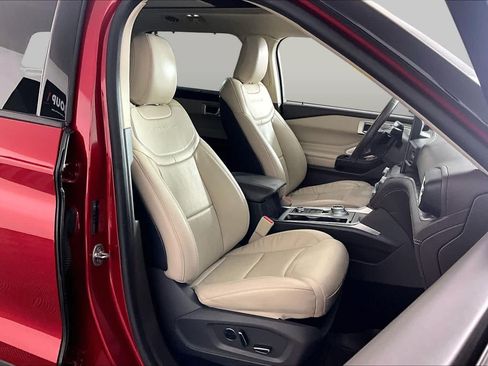 Used 2020 Ford Explorer Platinum w/ Premium Technology Package AWD/4WD image 9