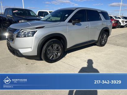 Used 2024 Nissan Pathfinder S