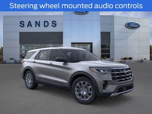 New 2026 Ford Explorer Active w/ Active Comfort Package image 7
