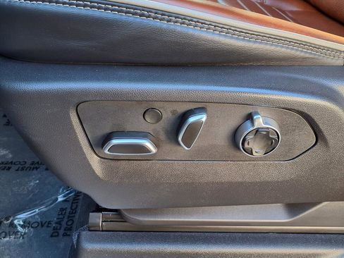 Used 2024 GMC Sierra 1500 Denali Ultimate image 16