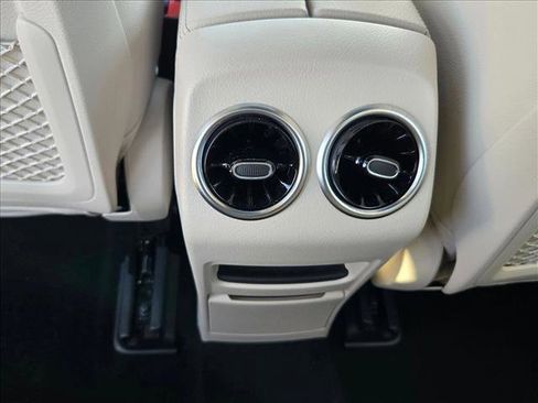 Certified 2023 Mercedes-Benz EQB 250+ EQB 250+ w/ Exclusive Package image 18