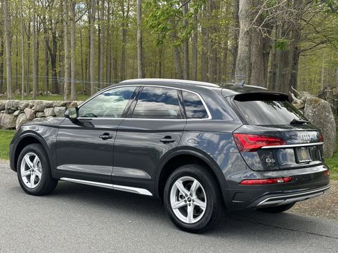 Used 2023 Audi Q5 2.0T Premium w/ Convenience Package AWD/4WD image 14