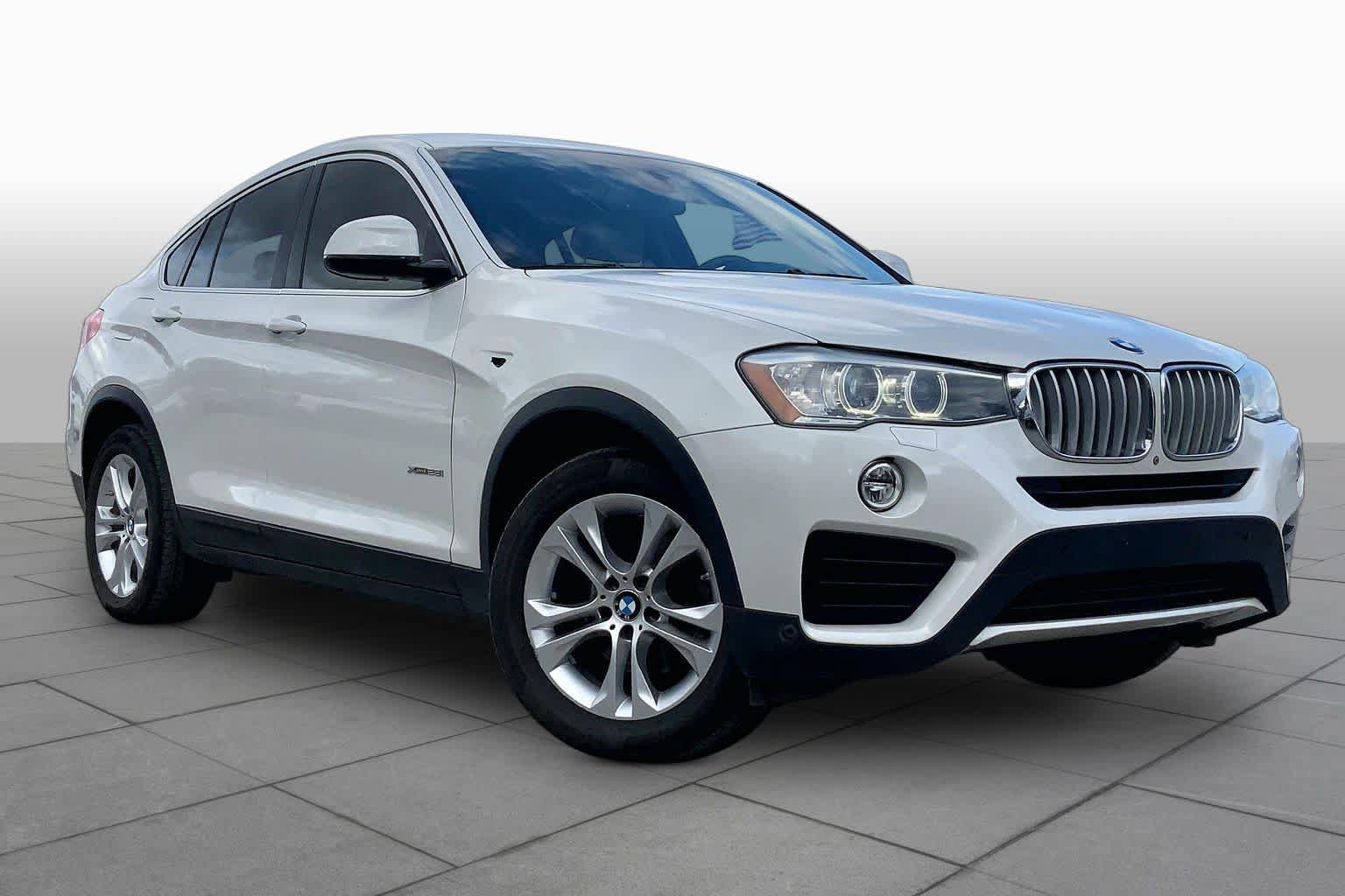 Used 2017 BMW X4 xDrive28i AWD/4WD image 3