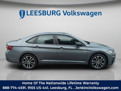 New 2026 Volkswagen Jetta Sport FWD image 3