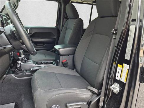 Used 2019 Jeep Wrangler Unlimited Sport S AWD/4WD image 15