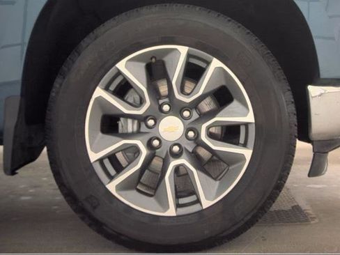 Certified 2024 Chevrolet Silverado 1500 LT AWD/4WD image 5