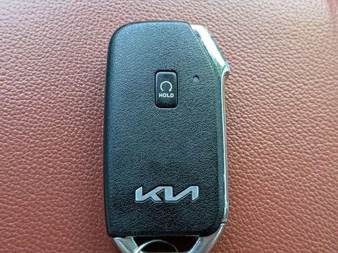 Used 2023 Kia Sportage SX FWD image 33