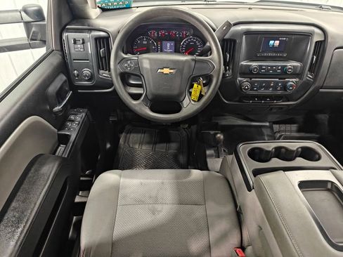 Used 2016 Chevrolet Silverado 2500 W/T AWD/4WD image 4