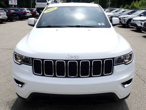 Used 2021 Jeep Grand Cherokee Laredo AWD/4WD image 10