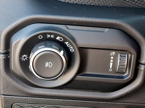 Used 2024 Jeep Wrangler Unlimited Rubicon w/ Safety Group image 24