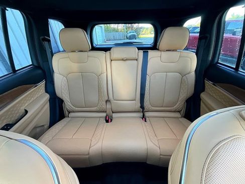 New 2025 Jeep Grand Cherokee Summit image 34
