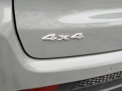 Certified 2024 Jeep Compass Limited AWD/4WD image 30