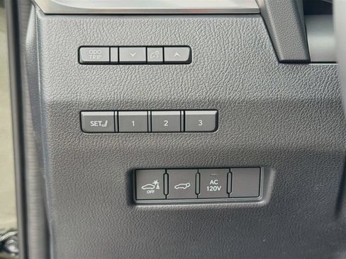 New 2026 Lexus GX 550 w/ Accessory Package (2T) AWD/4WD image 38