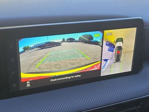 New 2026 Nissan Kicks SR w/ Illumination Package FWD image 14