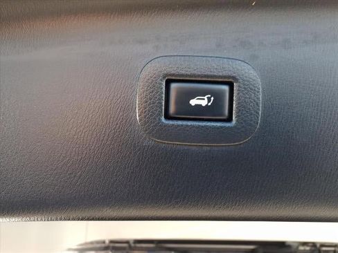 Used 2019 Nissan Armada SL w/ Premium Package image 25