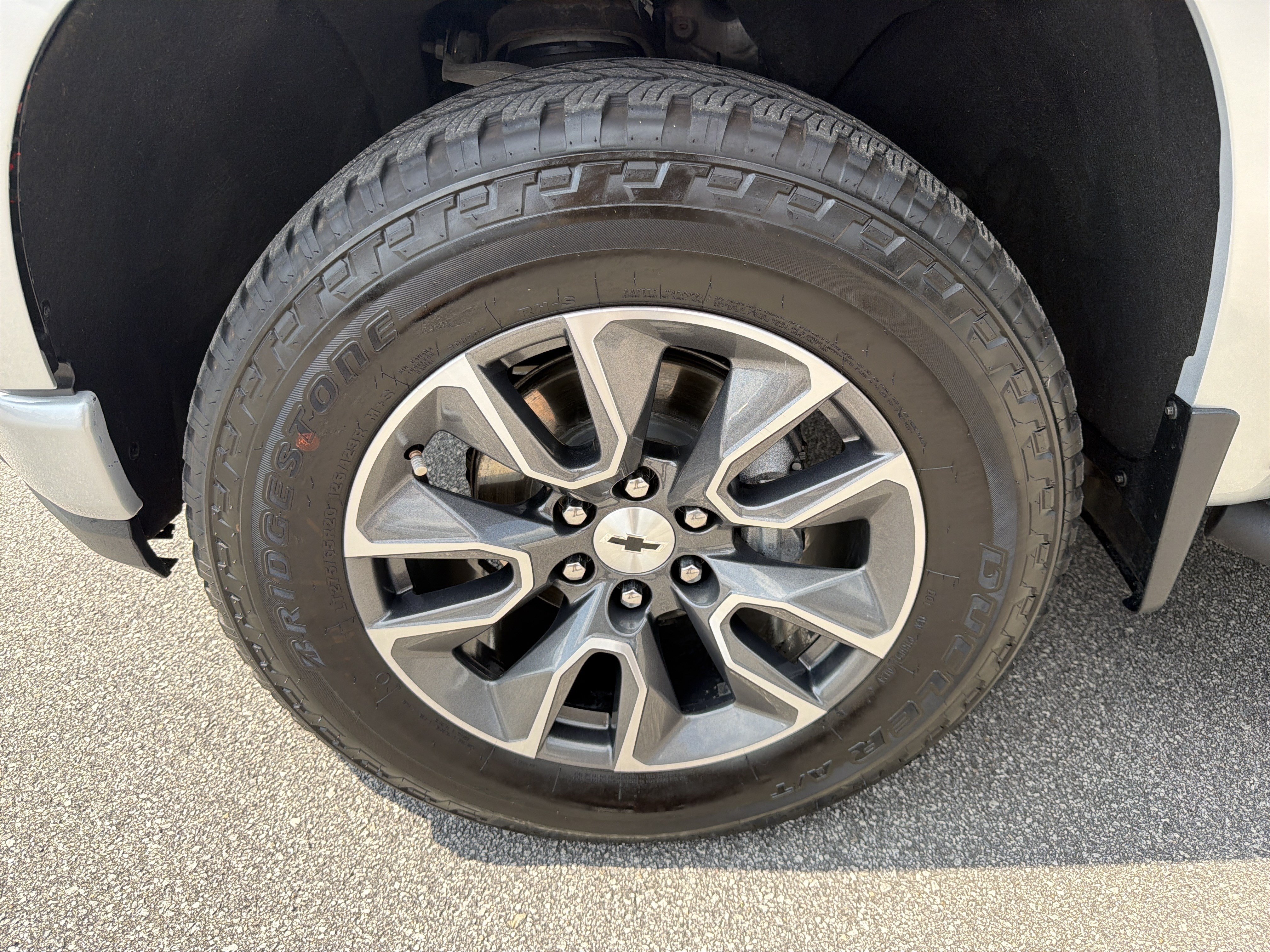 Used 2021 Chevrolet Silverado 1500 RST w/ Z71 Off-Road Package AWD/4WD image 12